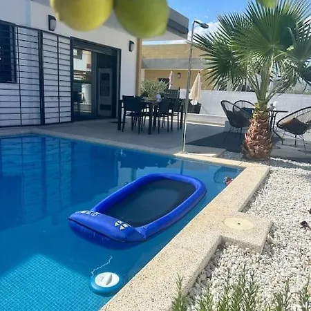Casa Doly